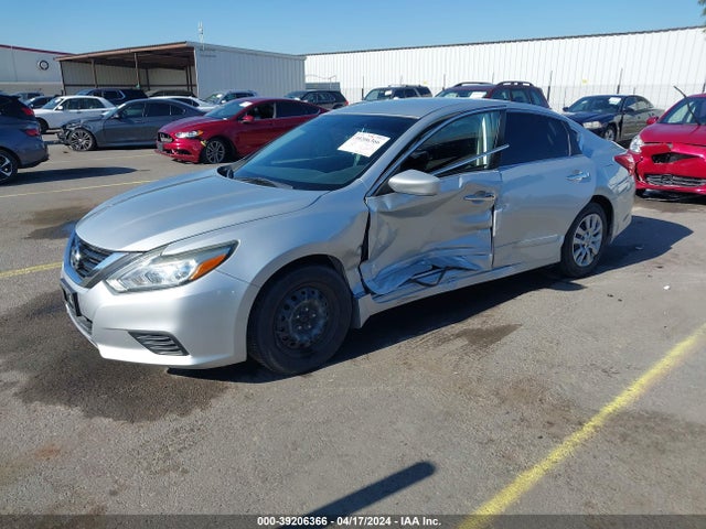 Nissan Altima 2.5 S 2017 1N4AL3AP9HC248417 Image 2