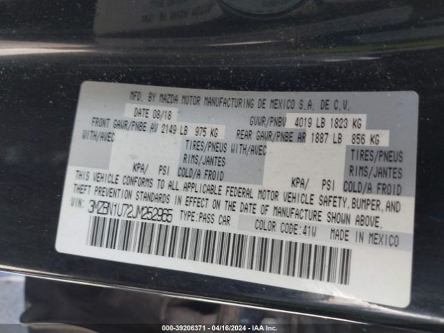 3MZBN1U72JM252965 Mazda Mazda3 Sport