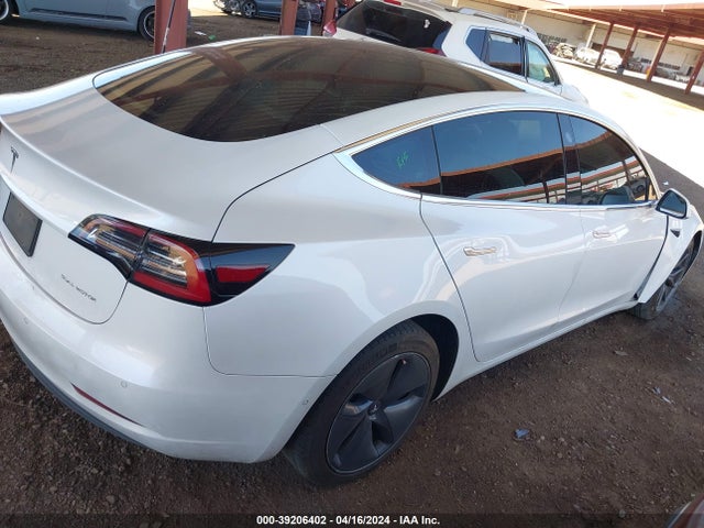 Tesla Model 3 Long Range/performance 2019 5YJ3E1EB1KF517729 Image 4