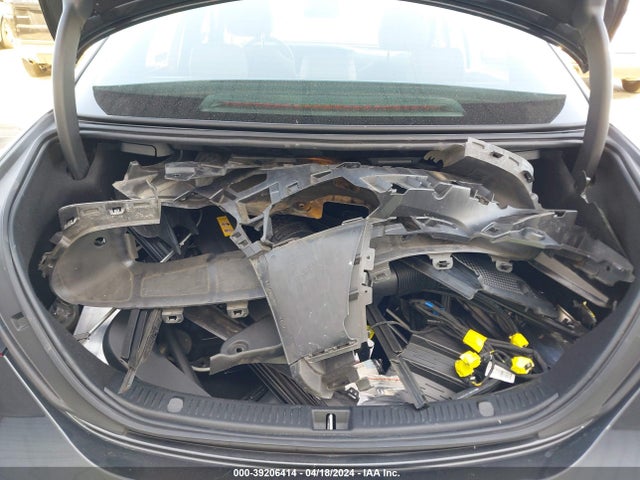 Mercedes-Benz E 350 2021 W1KZF8DB1MA907782 Image 18