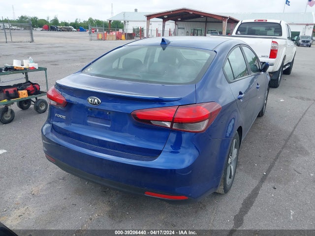 KIA FORTE LX 2018 3KPFL4A77JE210916 Image 16