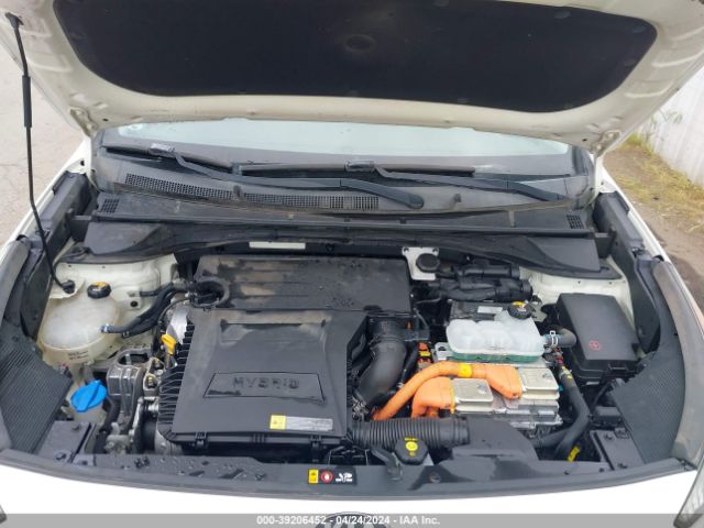 KNDCB3LC5K5218472 KIA NIRO LX