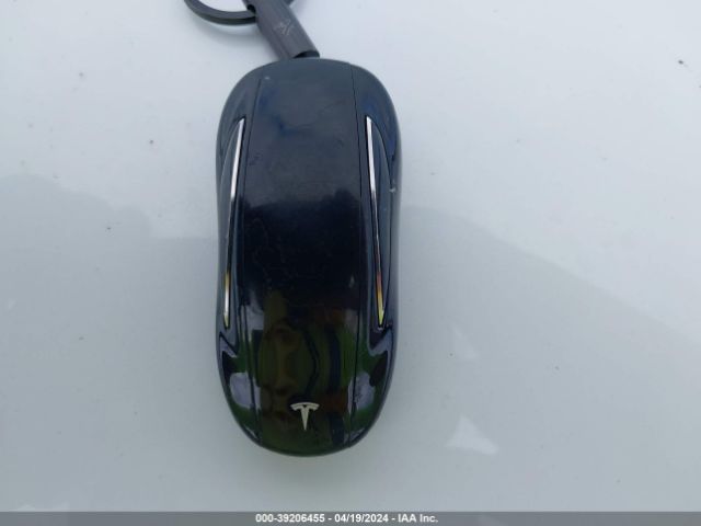 5YJXCBE26HF041371 Tesla Model X 100d/75d/90d