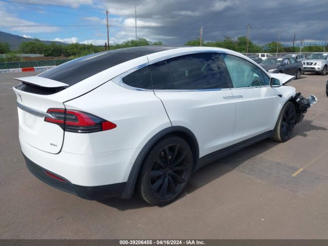 5YJXCBE26HF041371 Tesla Model X 100d/75d/90d
