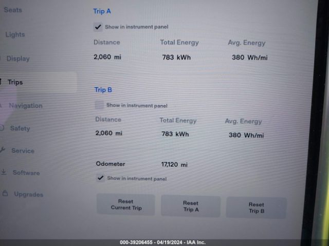 5YJXCBE26HF041371 Tesla Model X 100d/75d/90d