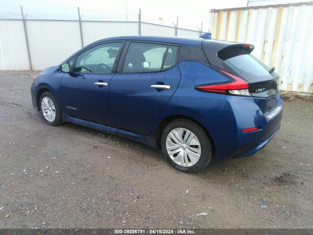 Nissan LEAF S 2018 1N4AZ1CP9JC311005 Image 3