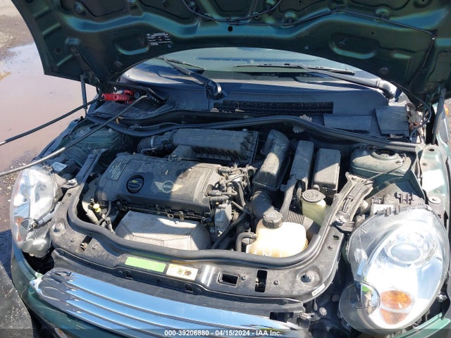 2011 MINI COOPER CLUBMAN WMWZF3C57BT187802 Photo 9