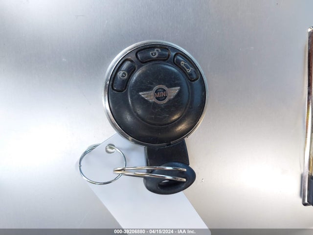 2011 MINI COOPER CLUBMAN WMWZF3C57BT187802 Photo 10