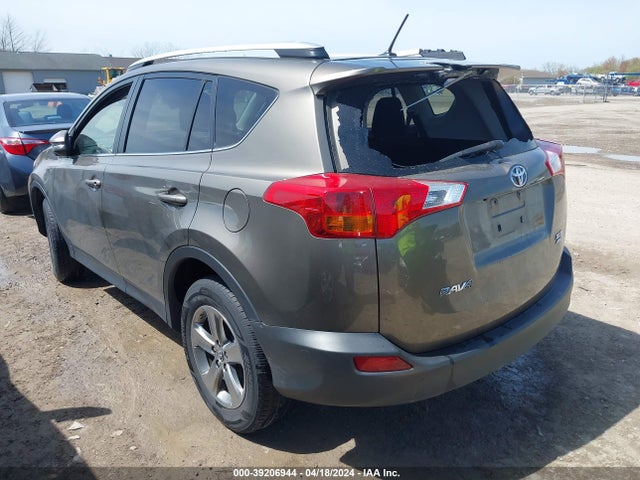 Toyota Rav4 Xle 2015 JTMRFREV7FD145777 Image 3