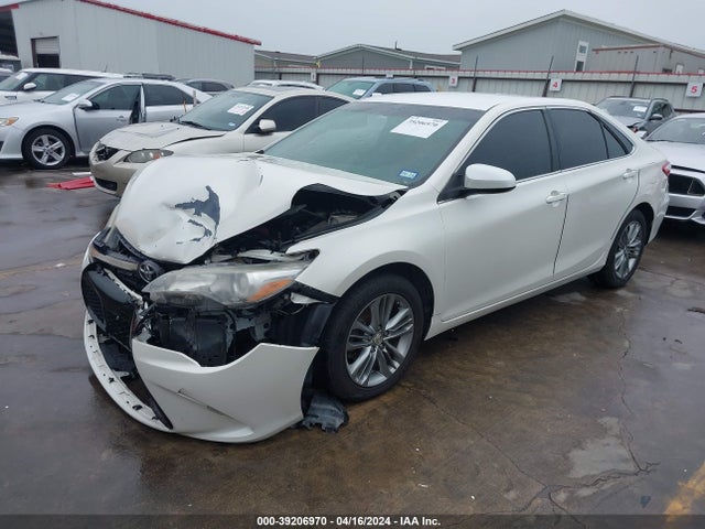 Toyota CAMRY SE 2015 4T1BF1FK6FU069598 Image 2