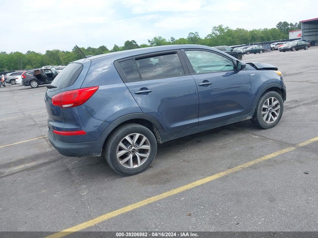 KIA Sportage Lx 2016 KNDPBCAC7G7855234 Image 4
