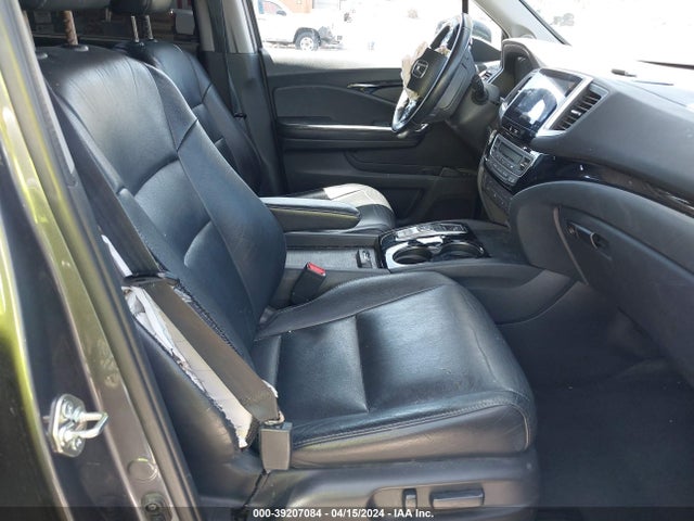 Honda Pilot Touring 2016 5FNYF6H92GB067931 Image 5