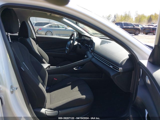 Hyundai Elantra 2022 5NPLS4AGXNH082453 Image 17