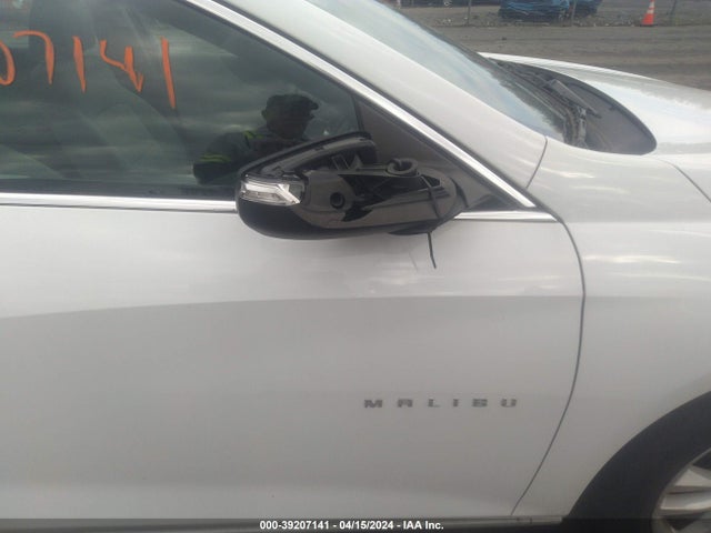Chevrolet MALIBU LT 2018 1G1ZD5ST4JF123470 Image 18