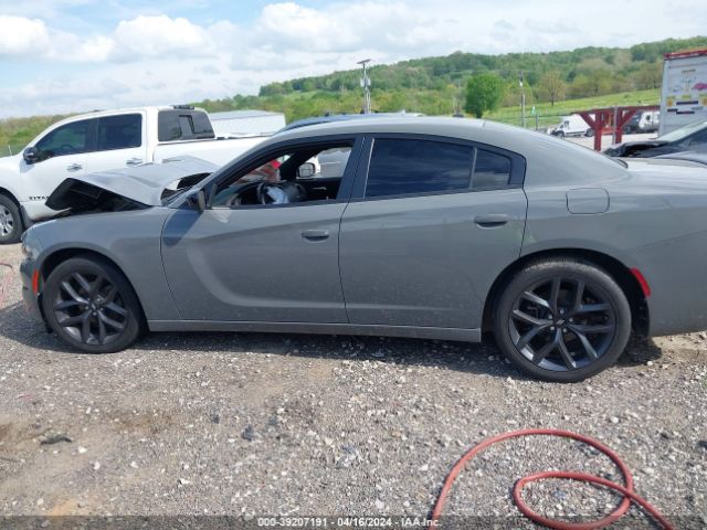 2C3CDXBG4KH672943 Dodge Charger Sxt Rwd
