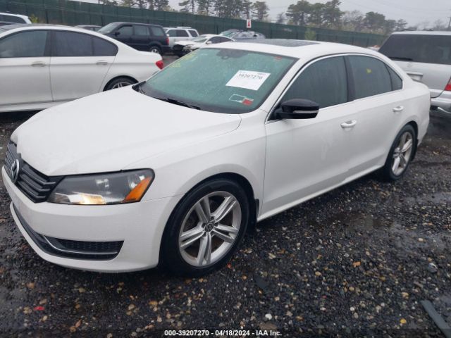 1VWBT7A33EC052887 Volkswagen Passat 1.8t Se