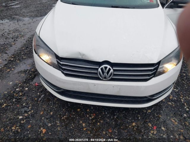 1VWBT7A33EC052887 Volkswagen Passat 1.8t Se