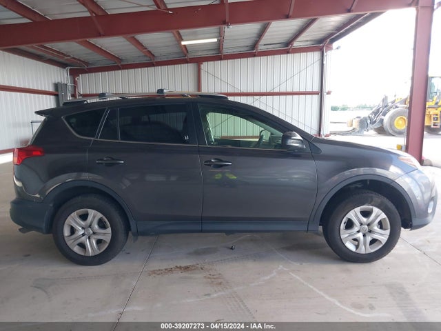 Toyota RAV4 LE 2015 JTMZFREV7FJ044711 Image 14