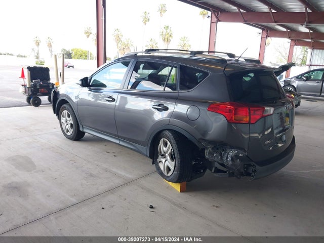 Toyota RAV4 LE 2015 JTMZFREV7FJ044711 Image 3