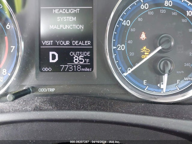 Toyota COROLLA LE 2018 5YFBURHEXJP839047 Image 15