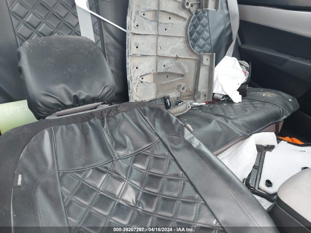 Toyota COROLLA LE 2018 5YFBURHEXJP839047 Image 8