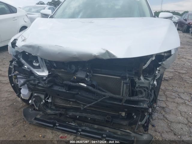 KNMAT2MT9JP551760 Nissan ROGUE SV