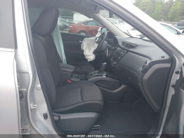KNMAT2MT9JP551760 Nissan ROGUE SV