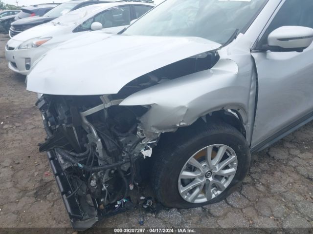 KNMAT2MT9JP551760 Nissan ROGUE SV