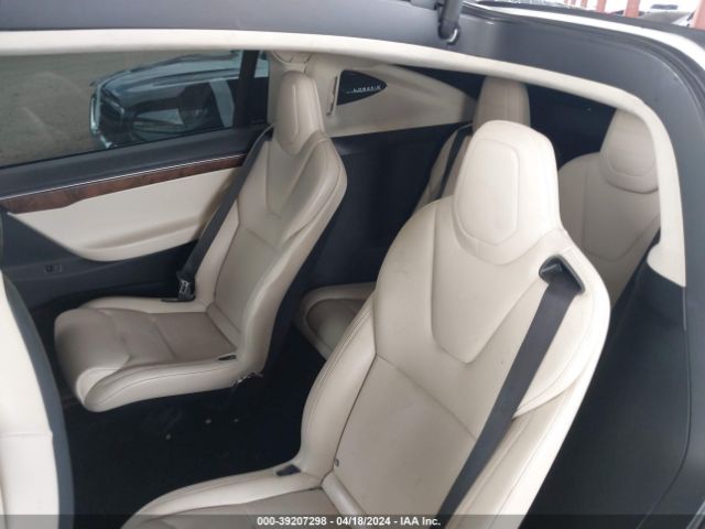 5YJXCBE25HF067850 Tesla Model X 100d/75d/90d
