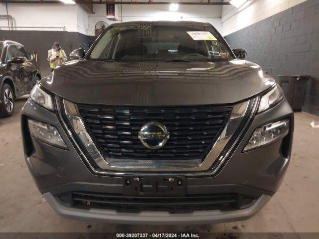 5N1AT3BB1MC775497 Nissan Rogue Sv Intelligent Awd