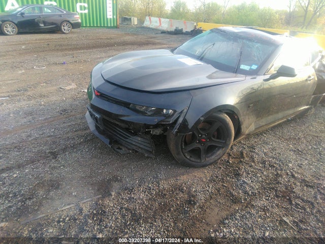 Chevrolet Camaro 1lt 2016 1G1FB1RX2G0184628 Image 2