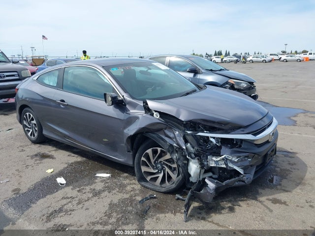 Honda Civic Lx 2018 2HGFC4B58JH306606 zdjęcie główne