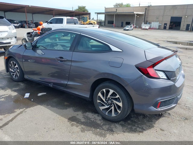 Honda Civic Lx 2018 2HGFC4B58JH306606 Image 3