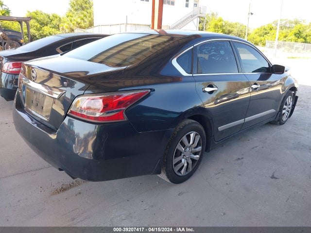 Nissan Altima 2.5 S 2015 1N4AL3AP5FN306539 Image 4