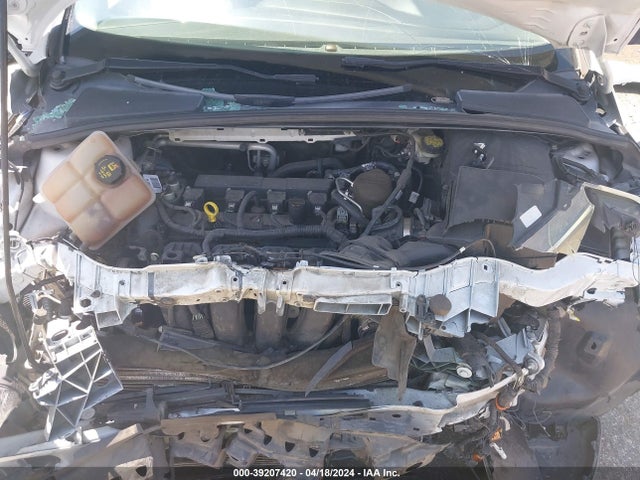 Ford FOCUS SE 2015 1FADP3F23FL327478 Image 10
