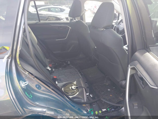 Toyota RAV4 LE 2021 2T3G1RFV7MC170149 Image 8