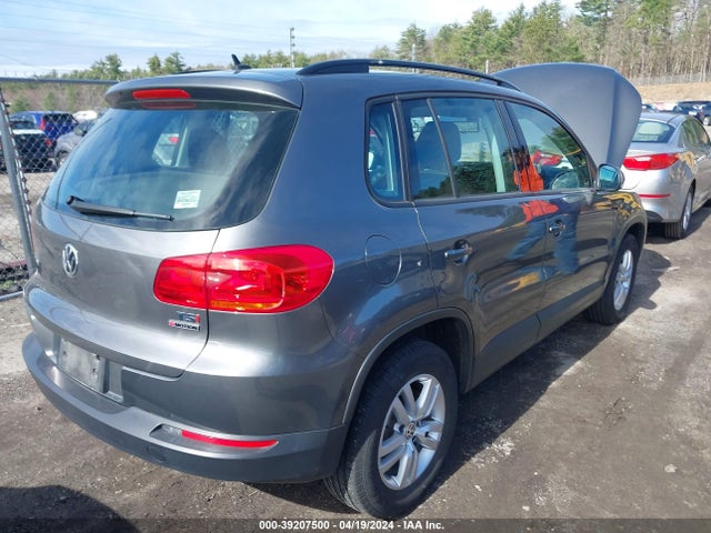 WVGBV7AX8GW581457 Volkswagen TIGUAN S