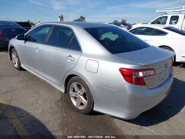 Toyota CAMRY SE 2014 4T1BF1FKXEU831765 Image 3