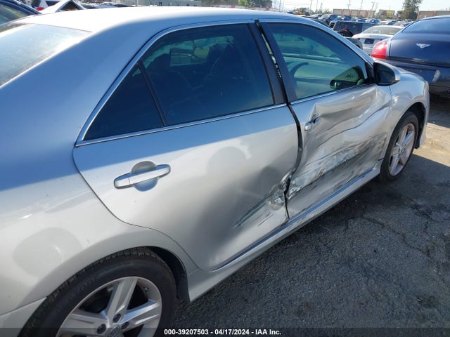 Toyota CAMRY SE 2014 4T1BF1FKXEU831765 Image 6