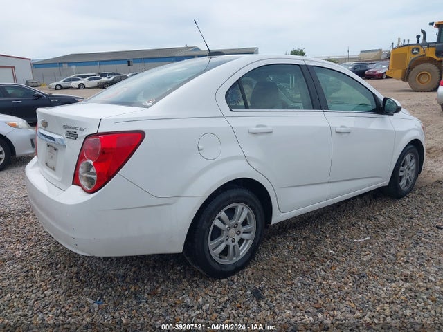 Chevrolet Sonic Lt Auto 2016 1G1JC5SH9G4130883 Image 4