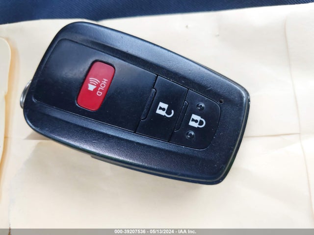 Toyota Prius 2017 JTDKBRFU1H3052135 Image 11