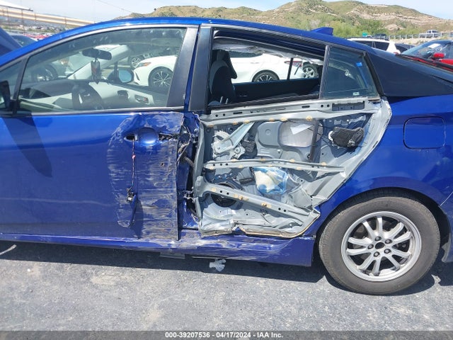 Toyota Prius 2017 JTDKBRFU1H3052135 Image 6