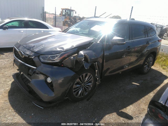 Toyota Highlander Platinum 2020 5TDFZRBH0LS037719 Image 2