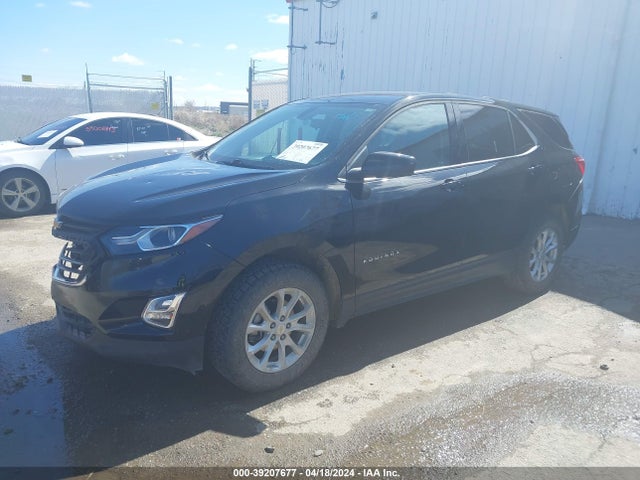 Chevrolet EQUINOX LT 2018 2GNAXSEV5J6246445 Image 2