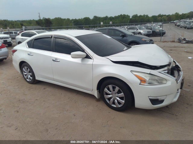 Nissan Altima 2.5 S 2014 1N4AL3AP3EN385739 головне зображення