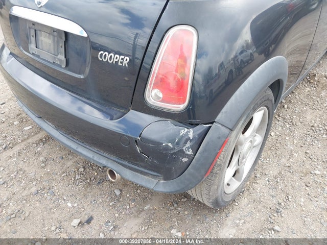 2006 MINI COOPER WMWRC33556TJ74027 Photo 5