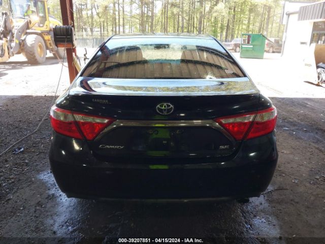 4T1BF1FK0FU934081 Toyota CAMRY SE
