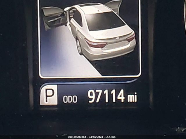 4T1BF1FK0FU934081 Toyota CAMRY SE