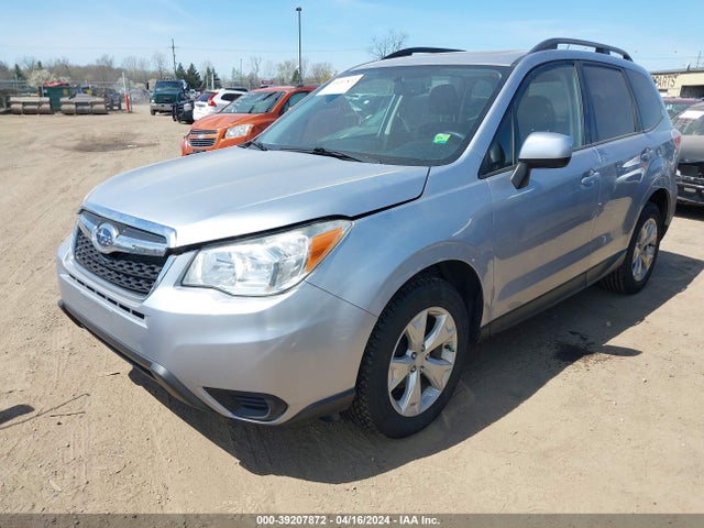 Subaru Forester 2.5i Premium 2014 JF2SJAECXEH441157 Image 2