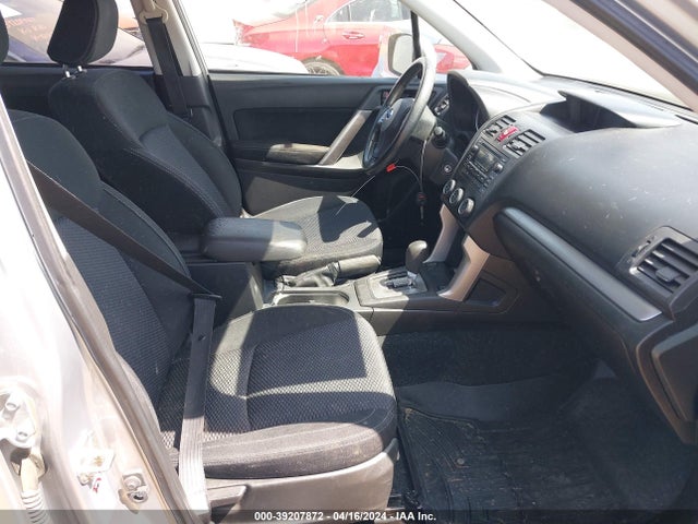 Subaru Forester 2.5i Premium 2014 JF2SJAECXEH441157 Image 5